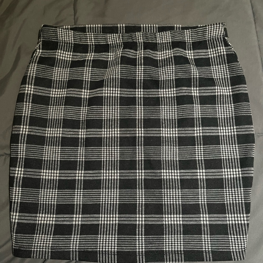 Plaid mini skirt